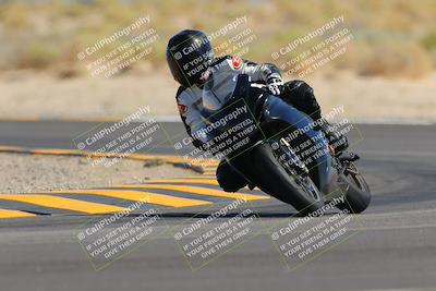 media/Oct-08-2022-SoCal Trackdays (Sat) [[1fc3beec89]]/Turn 16 (125pm)/